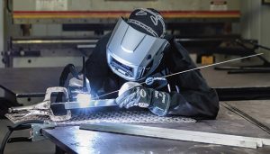 Instructions to Choose the Most Solid Welding Head Shields to Protect You